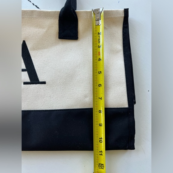 Letter 'A' tote - Picture 4 of 7